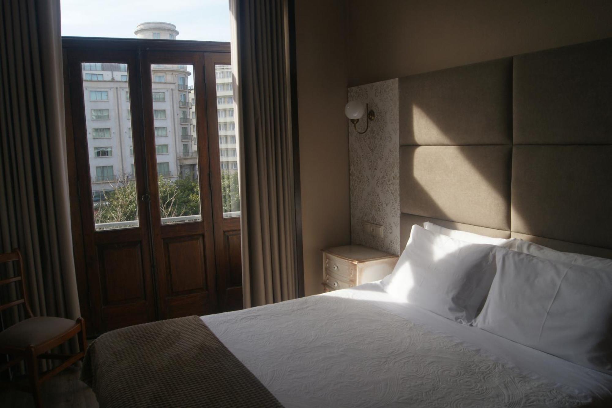 Hotel Chique Aliados Порту Экстерьер фото